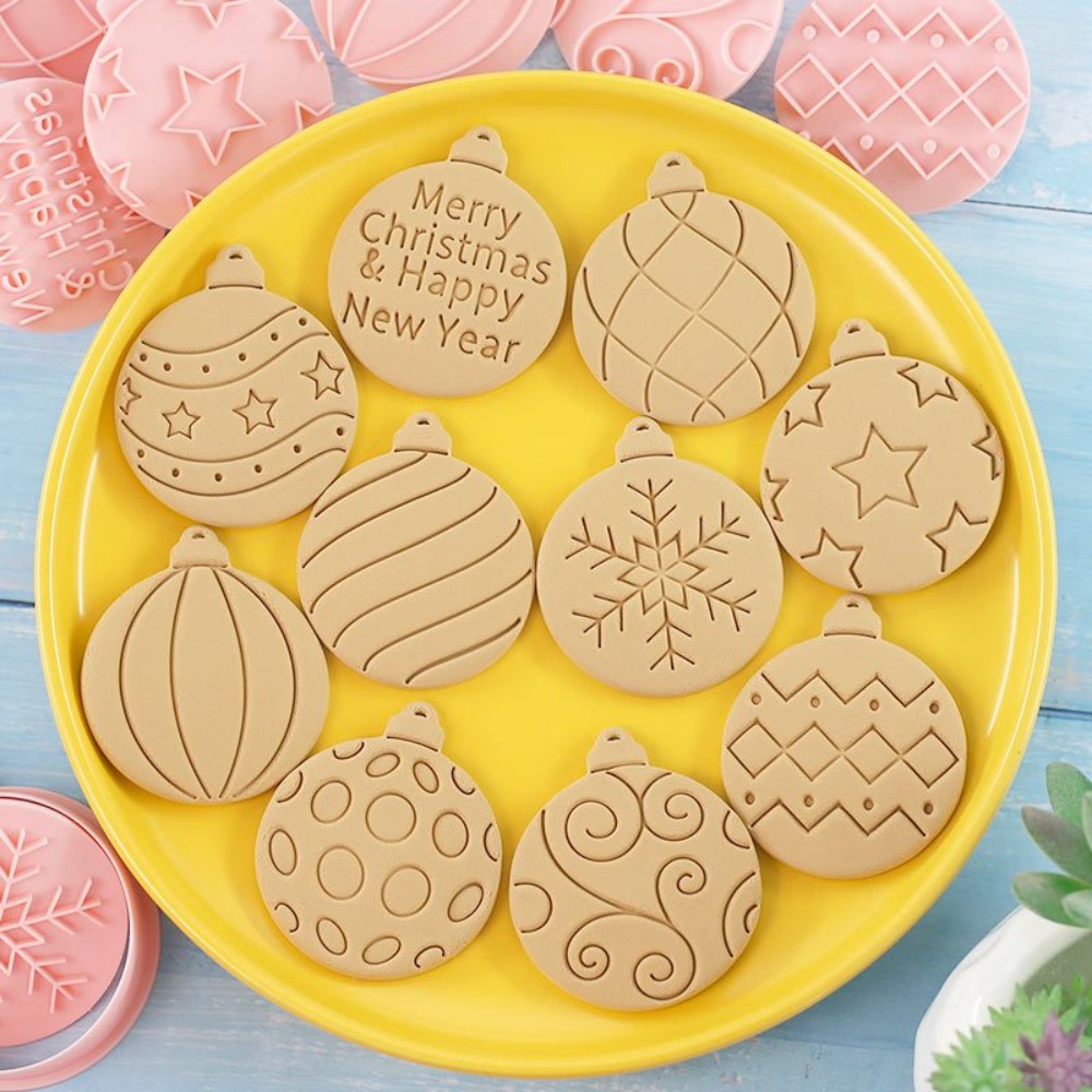 Ornament Ball Set - 11-delige Kerstversiering Koekjesvormpjes Set 3D Geprefelde